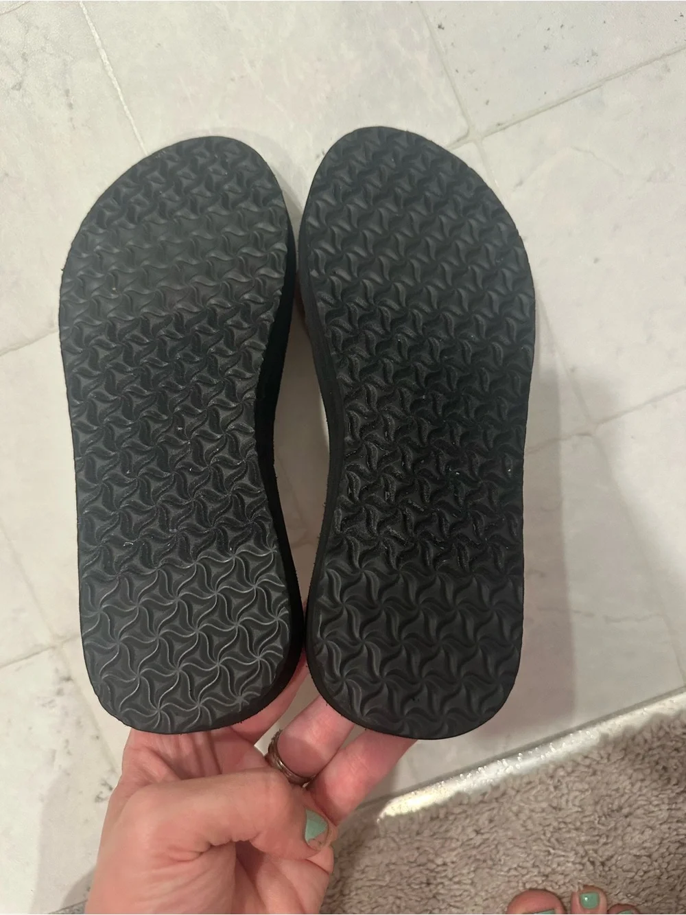 Teva Olowahu Women's Flip Flops